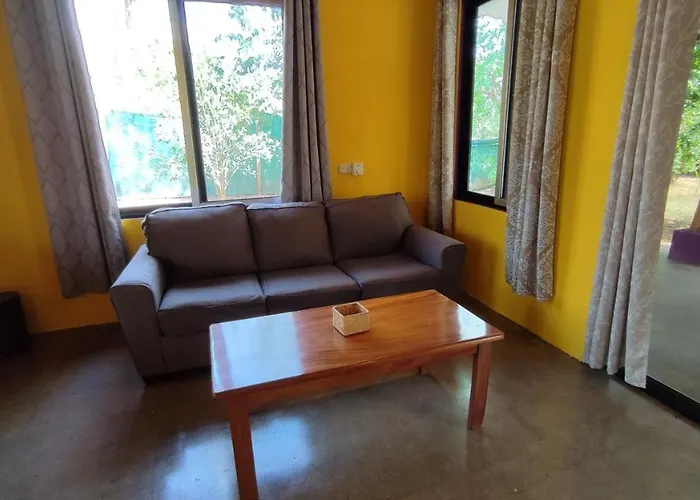Casa Coco Playa With Ac, Swimming Pool, Skate Bowl & Walking Distance For Surfers And Nature Lovers Marbella