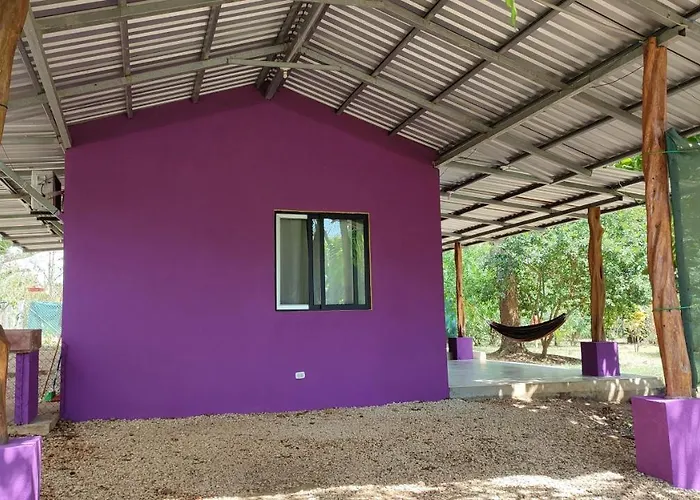 Casa Coco Playa With Ac, Swimming Pool, Skate Bowl & Walking Distance For Surfers And Nature Lovers *