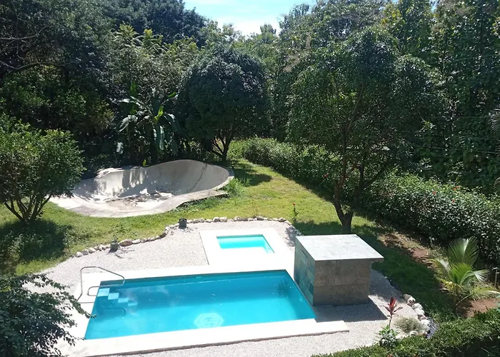 Сasa de vacaciones Casa Coco Playa With Ac, Swimming Pool, Skate Bowl & Walking Distance For Surfers And Nature Lovers
